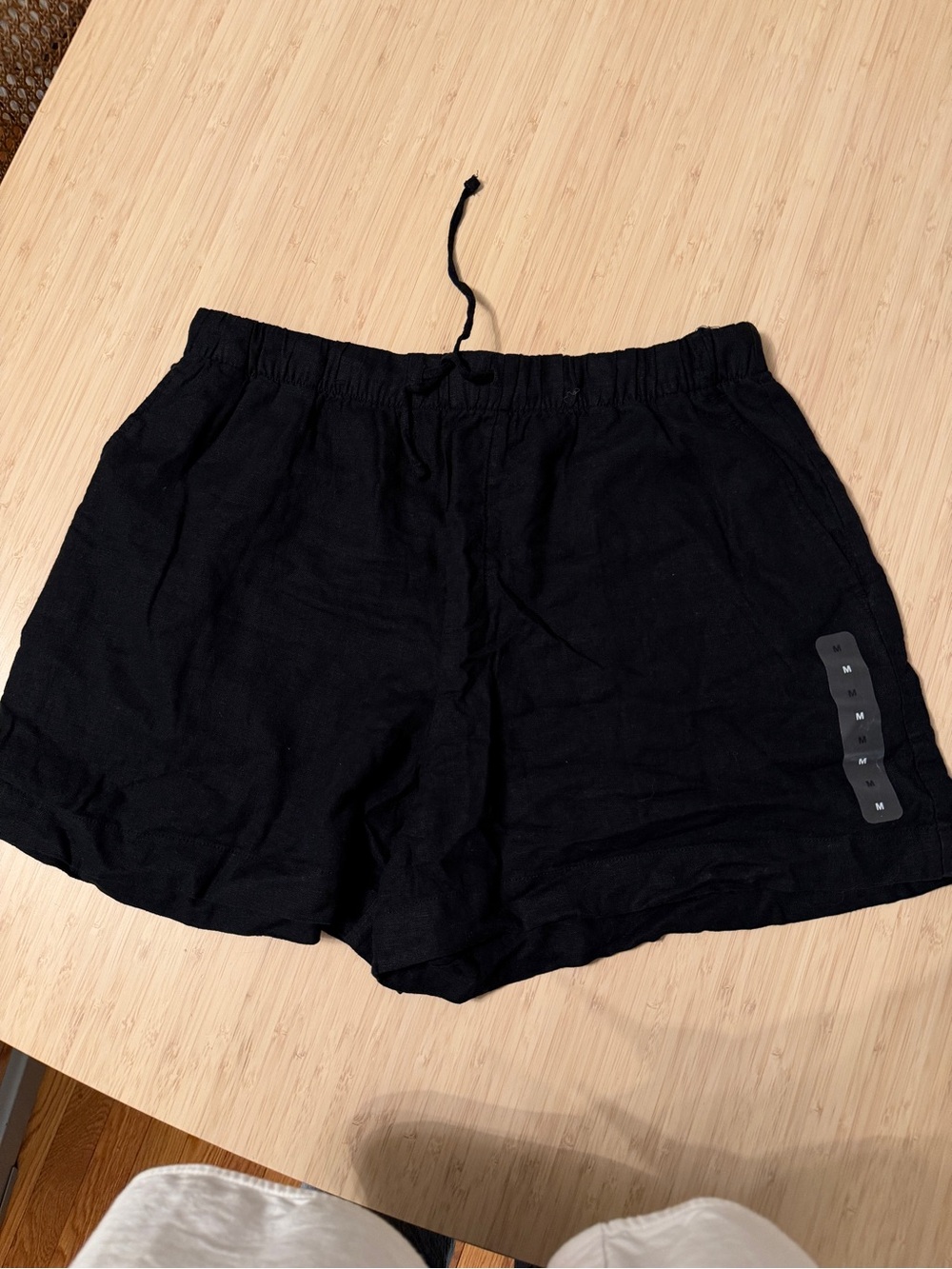 Gap Black Women's Drawstring Linen Shorts